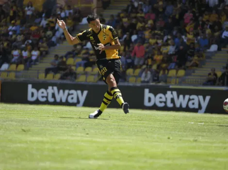 El primer gol de Cabral tras salir de prisión fue con asistencia de Parraguez