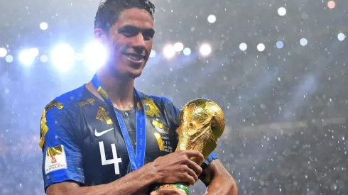 Varane deja la selección de Francia luego de 93 partidos