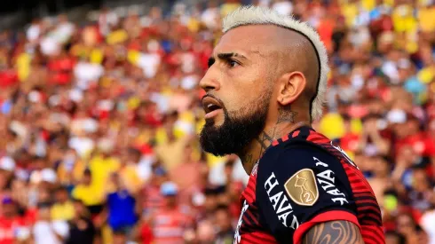 Arturo Vidal mostró mucha rabia al no tener minutos en el Flamengo.