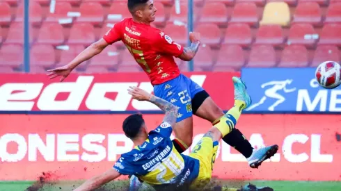 La cancha de Santa Laura tiene mucho margen de mejora, como Unión Española y Everton