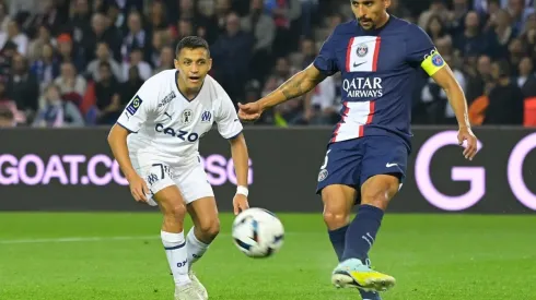 Alexis será titular ante los parisinos