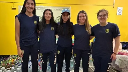 La jornada de este jueves contó con la ayuda de las jugadoras de la U. de Conce