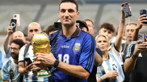 Scaloni firmará en marzo