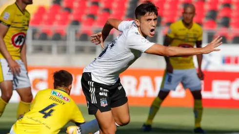 Camargo (derecha, atrás) en el gol de Solari