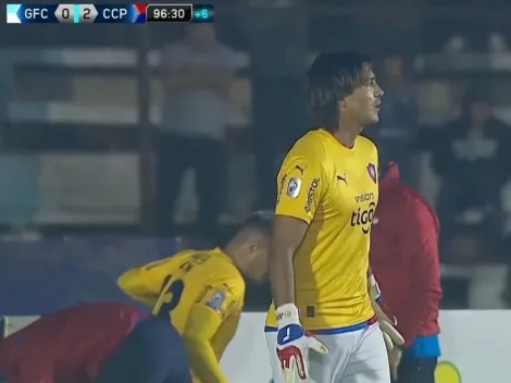 Curicó Unido sonríe al ver a Moreno Martins...¡de arquero!