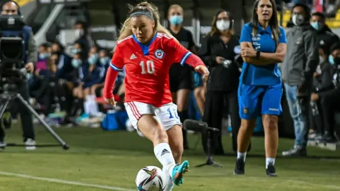 La Roja Femenina no contará con Yanara Aedo.