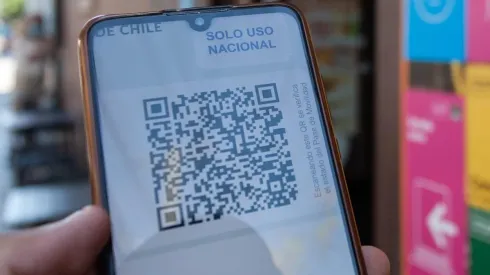 ¿Cómo se puede escanear un código QR desde mi celular?