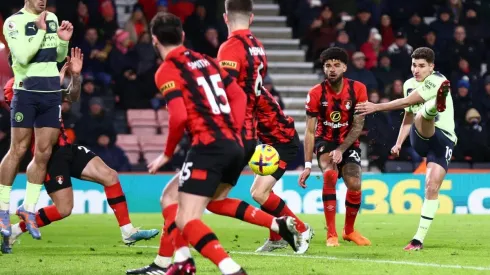 Goleada del Manchester City que sigue peleando por alcanzar al Arsenal.