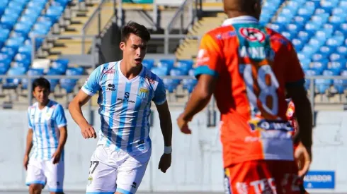 Alfred Canales anotó su primer gol en primera división en la victoria de Magallanes ante Cobresal.