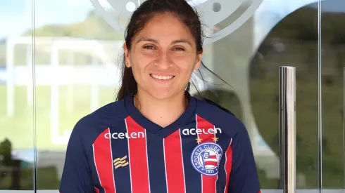 Yenny Acuña reporta en Bahía y está ok para debutar en el Brasileirão