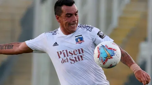 Colón confirma que viene a la despedida de Esteban Paredes como rival de Colo Colo.