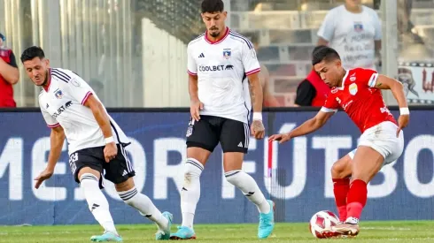 La dupla de centrales de Colo Colo se vio sólida ante Magallanes