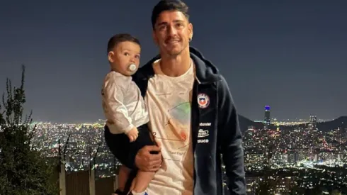 Fernando Zampedri con el buzo de la Selección