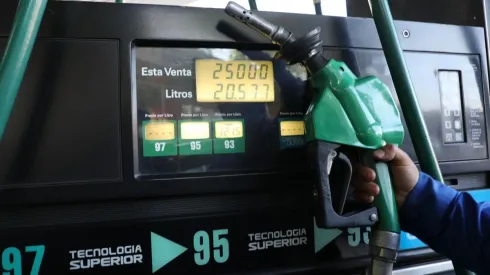 ¿Dónde revisar las bencinas más baratas de mi comuna?