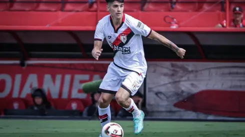 Ángelo Araos sumó sus primeros minutos con el Goianiense