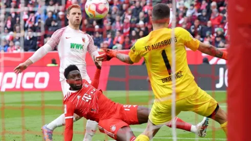 Bayern goleó y sigue como líder en Alemania