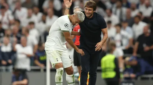 Antonio Conte y Richarlison