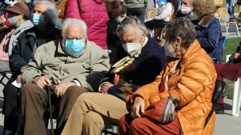¿Cómo recibo el Bono Cuidadora de Adulto Mayor?