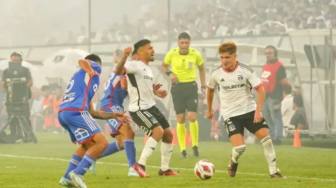 Leonardo Gil en acción durante el Superclásico.