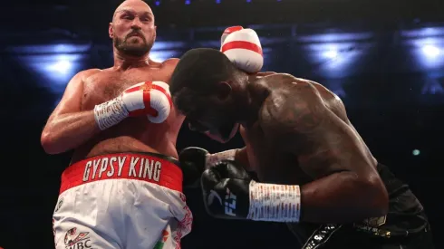 Tyson Fury busca el título indiscutido peso pesado.