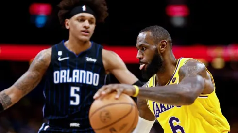 Sin LeBron James, los Lakers siguen sufriendo en la fase regular.