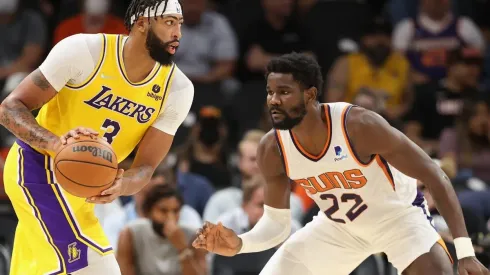 Los Lakers luchan partido a partido para clasificar a la postemporada de la NBA.