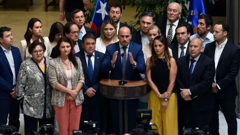 Chile Vamos evalúa opciones de que se apruebe un Sexto Retiro