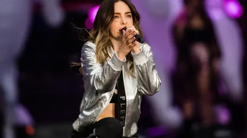 ¿Qué le pasó a Belinda con un fans que se subió al escenario?