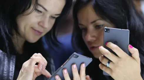 ¿Es posible vender mi celular y darlo parte de pago para comprar otro?