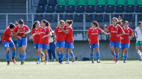 La UC suma su primer triunfo luego de remontarle a Puerto Montt