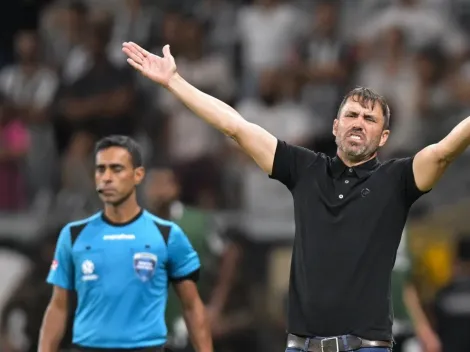 DT de Eduardo Vargas explota: "Mis hinchas me tiraron cerveza"