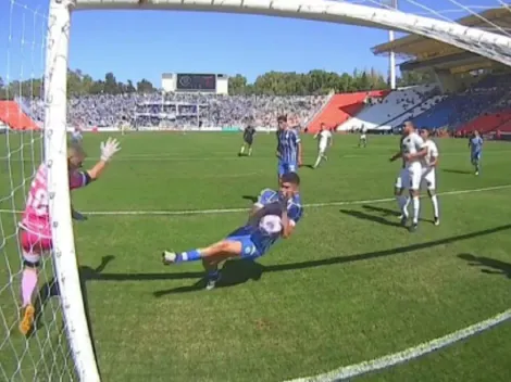 Galdames es expulsado por vestirse de arquero ante el "9" de Italia