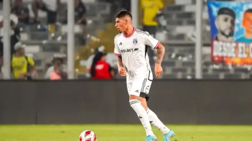 Alan Saldivia jugó los 90' en el triunfo de Colo Colo ante Santiago City.