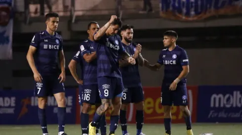 La UC en plena tanda de penales ante Deportes Colina.