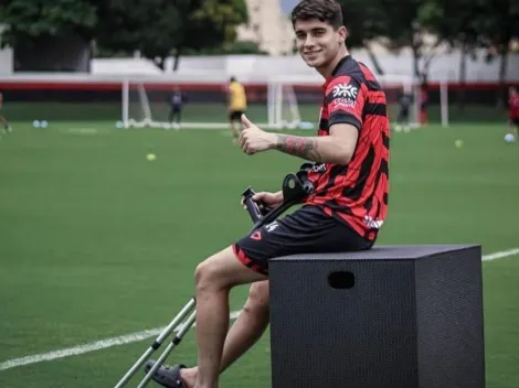 Ansioso por volver: Ángelo Araos visita a Goianiense en muletas