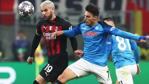 SSC Napoli y AC Milan definen un lugar en semifinales.