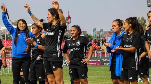 El azul festejo de Grettel Suazo por su debut en el primer equipo de la U