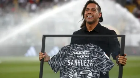 Sanhueza seguirá jugando, aunque en el fútbol amateur