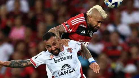 Arturo Vidal sumó minutos como titular en el debut de Sampaoli en Flamengo