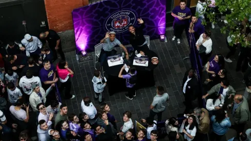 Gabriel Suazo recibió el cariño de los fanáticos del Toulouse