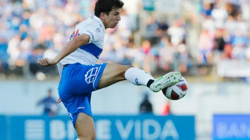 Tapia vuelve a ser titular en la delantera de la UC