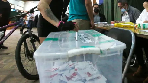 Así te puedes excusar de votar si estás lejos de tu local