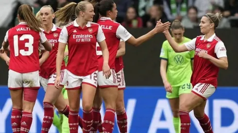 Rafaelle celebrando su gol en la ida