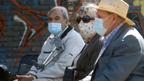 ¿Cuáles son los tres bonos para adultos mayores que se pagan en mayo?