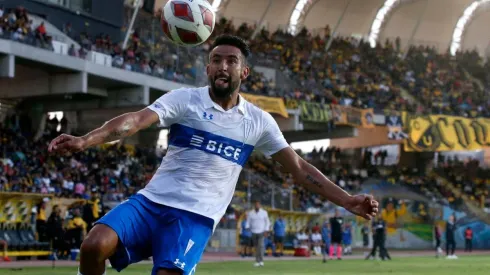 El histórico lateral de la selección chilena verá el partido desde la tribuna esta y la próxima fecha.