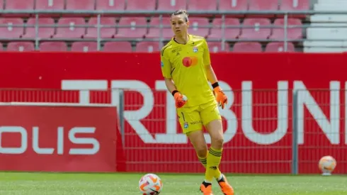 Para variar: Tiane es candidata a mejor arquera de la liga de Francia