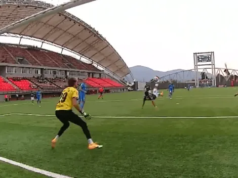 Una chilena de Carlos Muñoz rescata a Wanderers