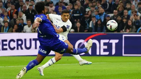 Alexis Sánchez hace todo lo posible por ayudar al Marsella en Francia