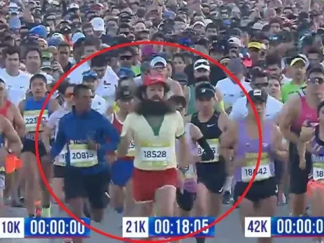Forrest Gump la rompe en la Maratón de Santiago