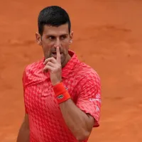 En buen chileno: Djokovic se pica a choro tras violento pelotazo